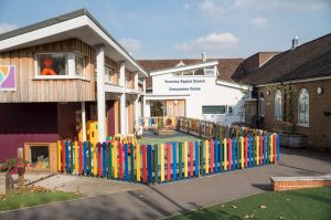 Imagine of the outside of Yiewsley Baptist Church